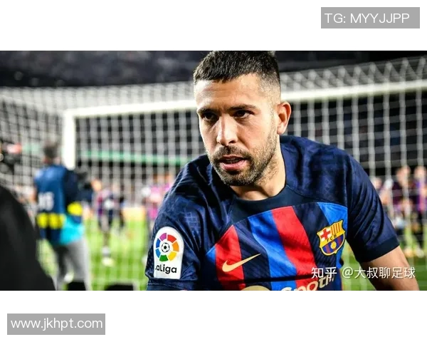 巴萨官方宣布签约新后卫,强化防守实力提振球队士气 巴萨官方宣布签约新后卫,强化防守实力提振球队士气