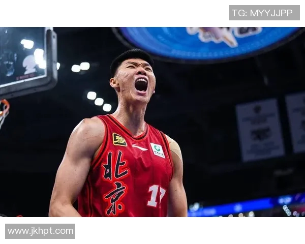 易建联因伤缺阵,球队遭遇连败困境 易建联因伤缺阵,球队遭遇连败困境