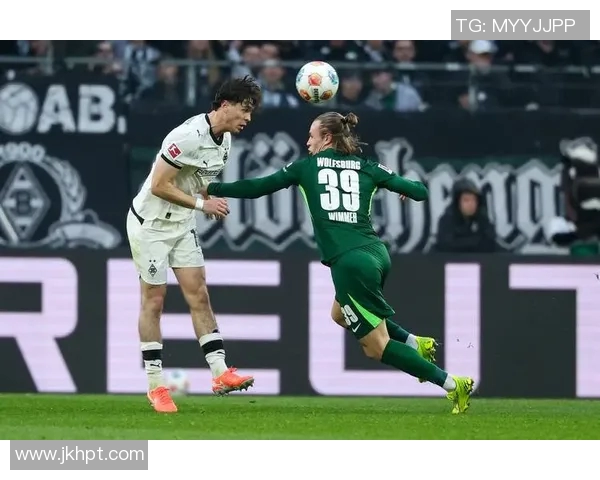 沃尔夫斯堡主场遭遇惨败，门兴格拉德巴赫大胜逆袭