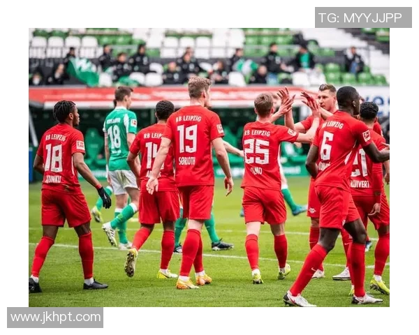 莱比锡RB历史性登顶德甲榜首，实现欧冠梦想！